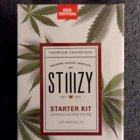 STIIIZY starter kit "๐RED Edition"SEALED๐NWT on box. - Picture 2 of 6